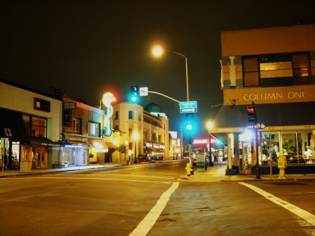 [University Avenue viewed from the south-west corner of the intersection with 4th Avenue]